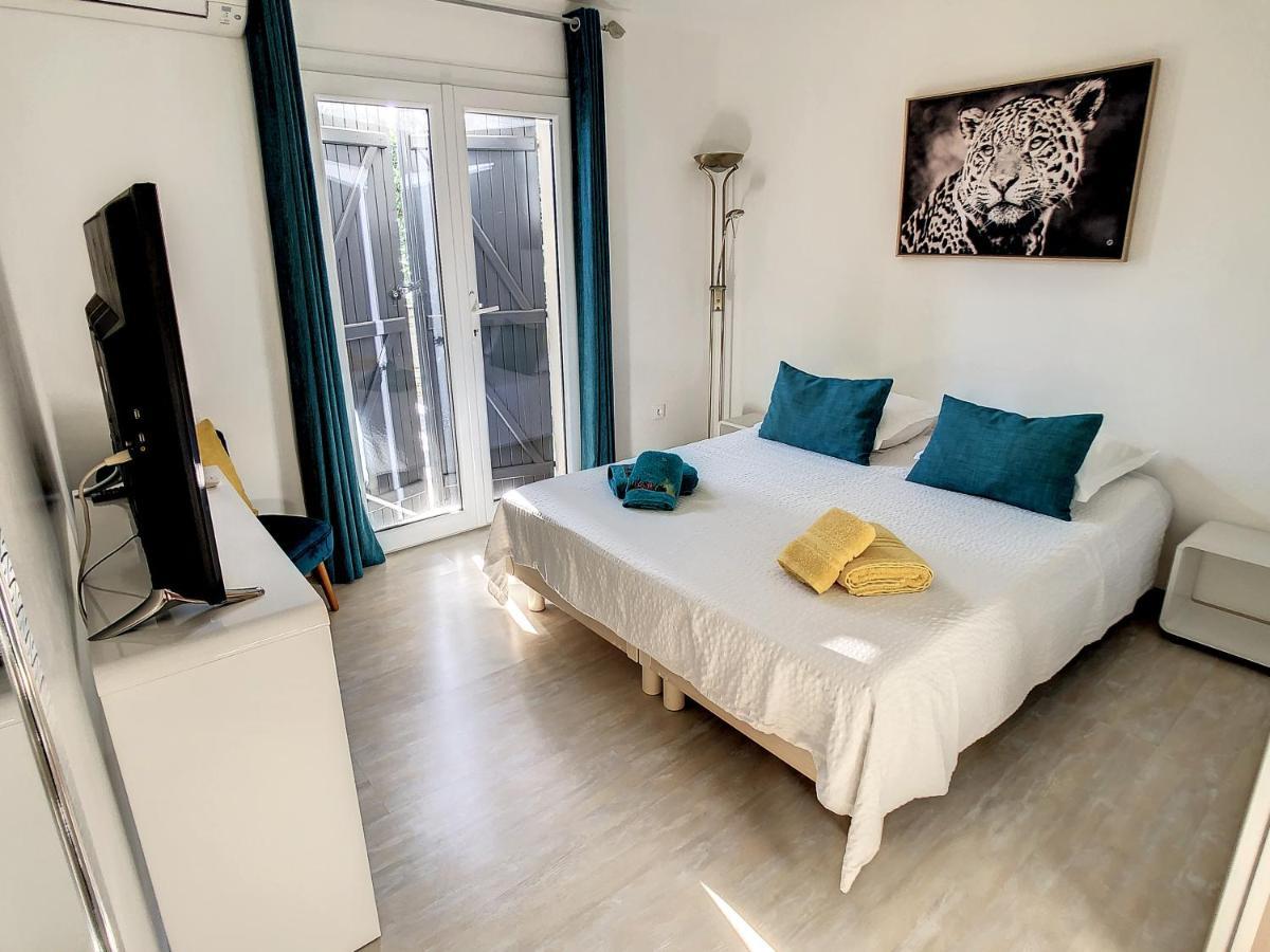 3 Bedrooms Villa Near Cannes - Pool & Jacuzzi - Sea View Mandelieu La Napoule Ngoại thất bức ảnh