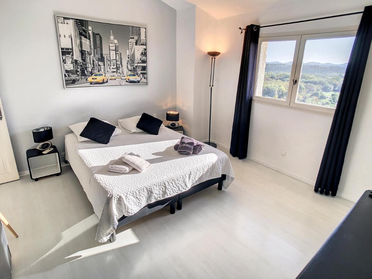 3 Bedrooms Villa Near Cannes - Pool & Jacuzzi - Sea View Mandelieu La Napoule Ngoại thất bức ảnh