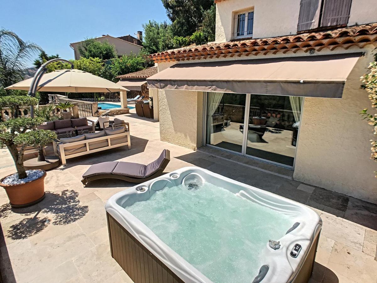 3 Bedrooms Villa Near Cannes - Pool & Jacuzzi - Sea View Mandelieu La Napoule Ngoại thất bức ảnh